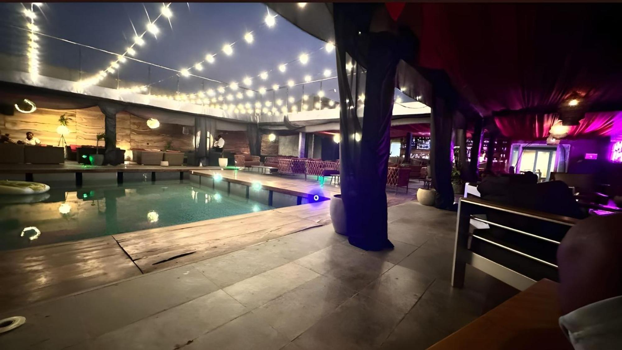 Mai Hotel コナクリ エクステリア 写真